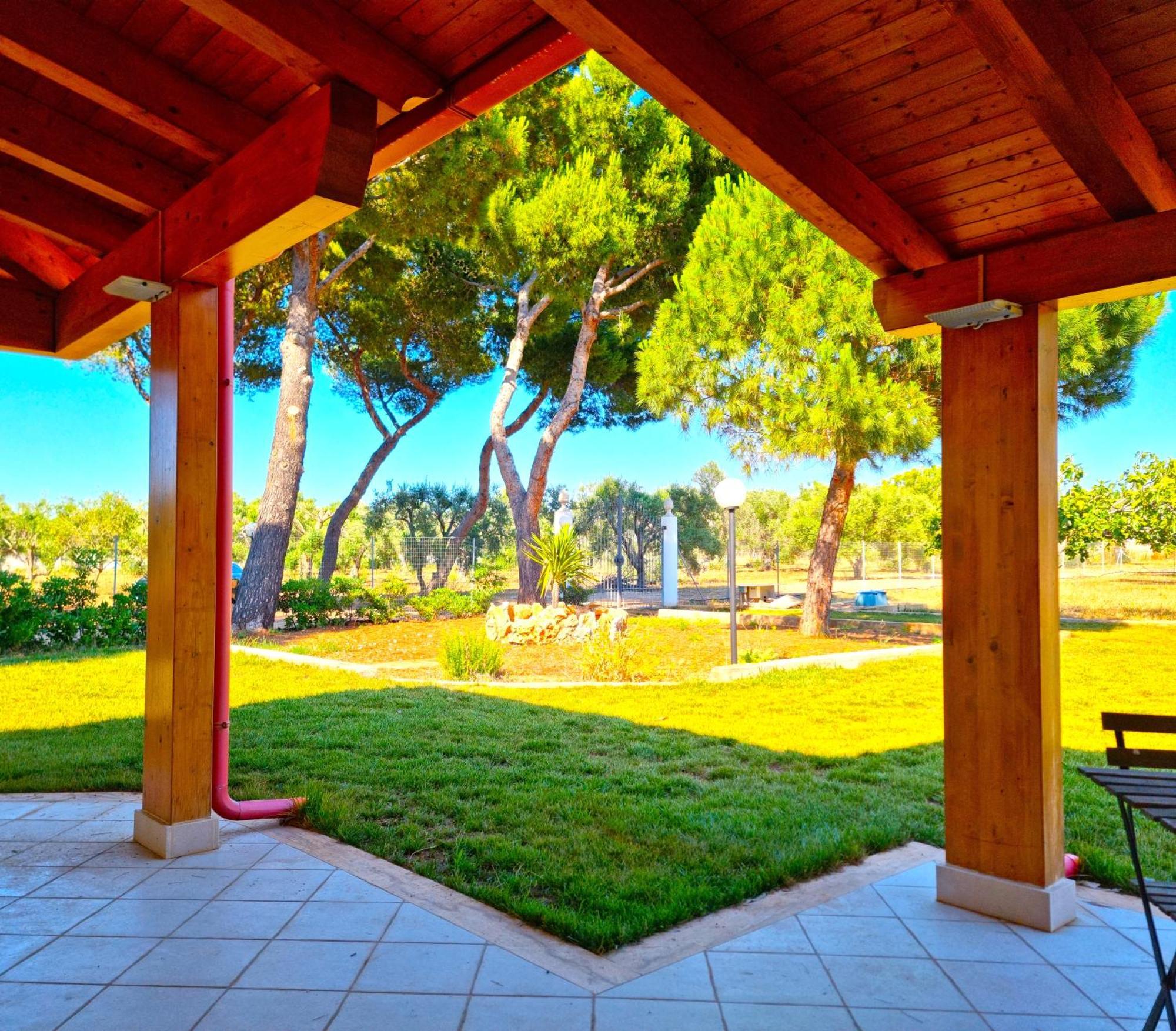 Villa Laura Бари Екстериор снимка
